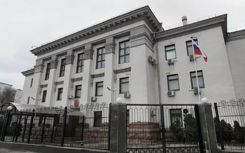Посольство России в Киеве.