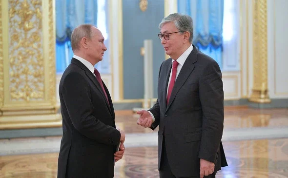 Президент России Владимир Путин и президент Казахстана Касым-Жомарт Токаев. Фото: ТАСС.