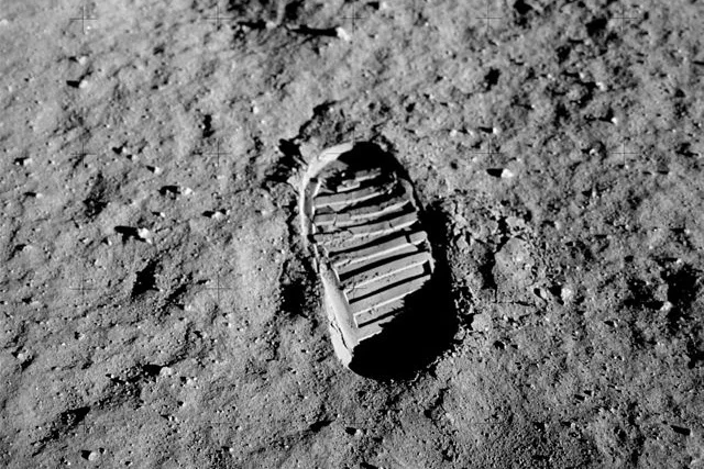 Śled astranaŭta Edvina «Baza» Ołdryna na pavierchni Miesiaca. Fota: NASA / Buzz Aldrin