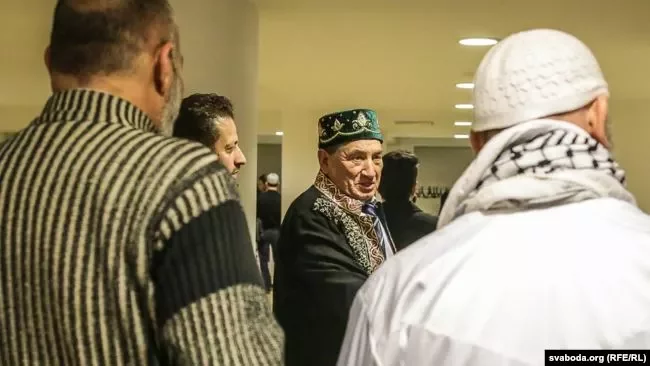 Муфтий Абу-Бекир Шабанович на открытии мечети в Минске, 2016 год
