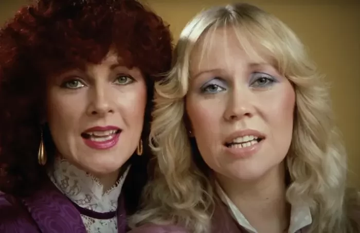Kadr z klipa Happy New Year ad ABBA