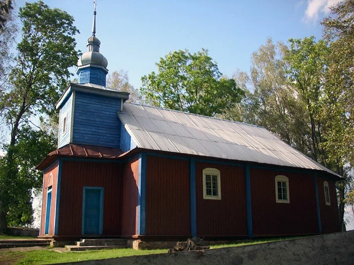Церковь Крестовоздвиженская (первая половина XIX в.) в д. Збочно, Слонимский район.