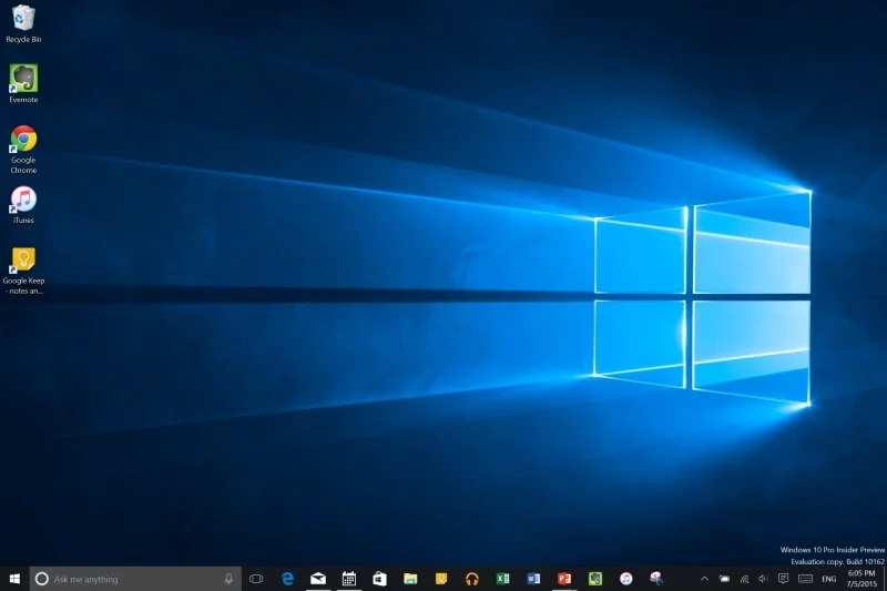 Рабочий стол Windows 10. Скриншот: stuff.tv