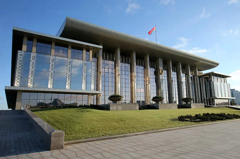 Pałac niezaležnaści ŭ Minsku