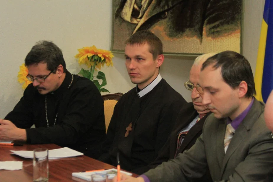 Участники круглого стола (слева направо): Евгений Усошин, Дмитрий Чернель, Иван Данилов, Алесь Суша. Фото Ольги Клещук, БелаПАН.