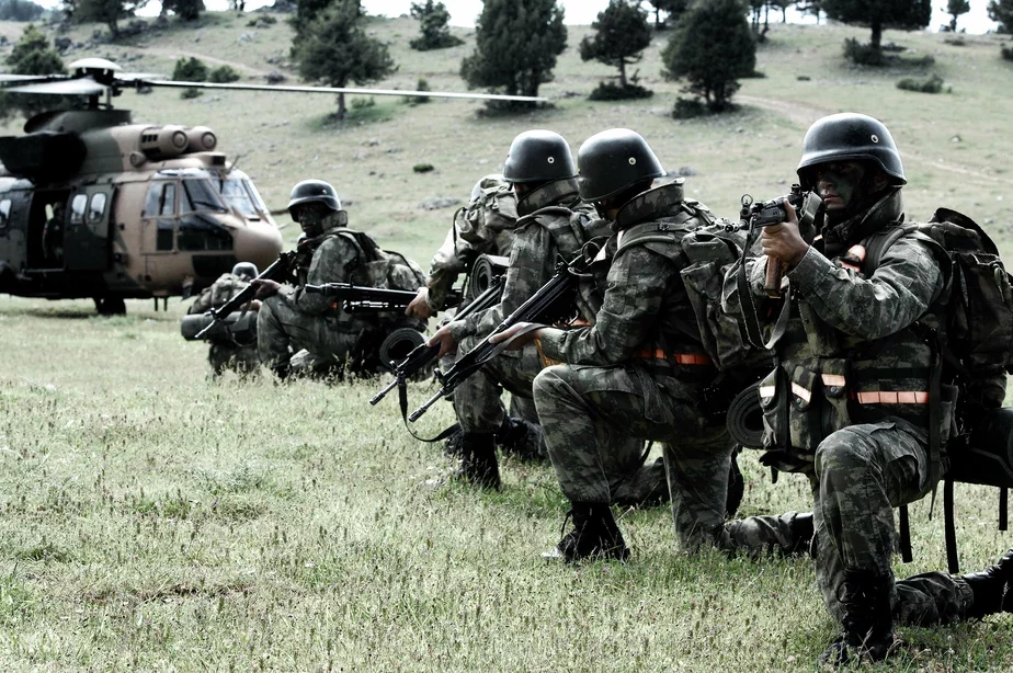 Турецкая армия принадлежит к числу самых подготовленных в мире. В ХХ веке она не раз воевала. Фото Минобороны Турции.