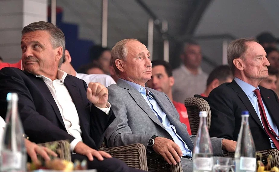 Путин поехал на турнир по самбо один. Фото Kremlin.ru