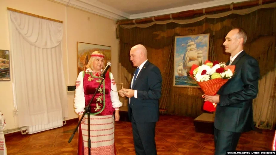 Таццяна Дзяменнікава разам з паслом Ігарам Сокалам