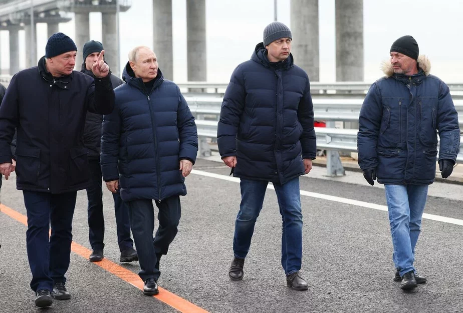 Pucin na Krymskim moście 5 śniežnia. Fota: Mikhail Metzel, Sputnik via AP